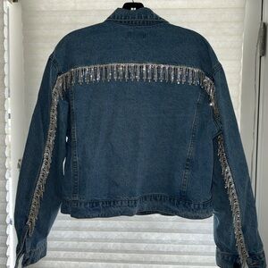 BRAND NEW RHINESTONE FRINGE JACKET IN LIGHT BLUE WASH WOMENS SIZE MEDIUM